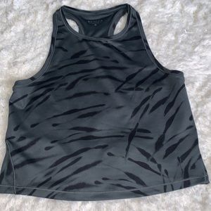 New Athleta Crop top medium